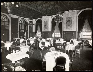 Étkező a Copley Plaza hotelben, Boston, 1912 vagy 1913 (ezüst zselatin nyomat)